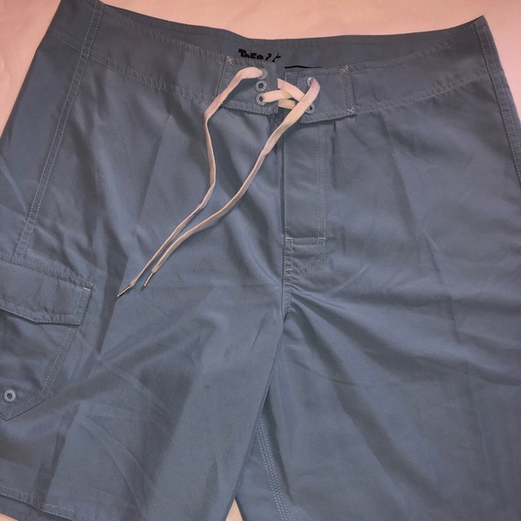 Toes on The Nose Board Shorts - Picture 1 of 5